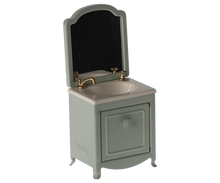 Afbeelding in Gallery-weergave laden, Maileg Sink dresser, Mouse - Mint 11-4115-01