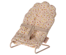 Afbeelding in Gallery-weergave laden, Maileg babysitter relax wipstoeltje MY 11-4401-00