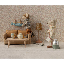 Afbeelding in Gallery-weergave laden, Maileg poppenhuis bank muis Mable 11-5406-00