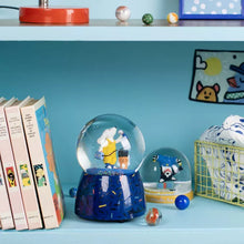 Afbeelding in Gallery-weergave laden, Moulin Roty Puce & Pilou muzikale sneeuwbol - 684044