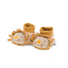 Afbeelding in Gallery-weergave laden, Moulin Roty Leeuw slofjes Sous mon baobab
