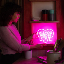 Afbeelding in Gallery-weergave laden, Legami Valentijn - Neon Effect Led Lamp - All You Need is Love - It's a Sign