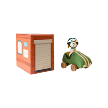 Afbeelding in Gallery-weergave laden, Olli Ella Holdie Dog-Go - Racer Boy - Green