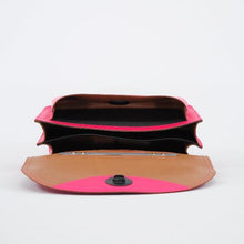 Afbeelding in Gallery-weergave laden, Own Stuff Lederen Boekentas Fuchsia roze - met magnetische sluiting