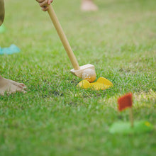 Afbeelding in Gallery-weergave laden, PlanToys houten mini golf set - 5683
