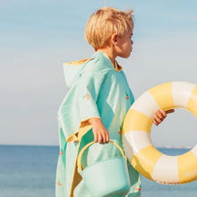 Afbeelding in Gallery-weergave laden, Quut Beach Poncho - Banana Blue boats