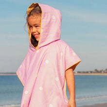 Afbeelding in Gallery-weergave laden, Quut Beach Poncho - Banana Pink