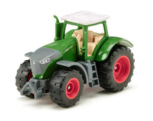 Afbeelding in Gallery-weergave laden, SIKU 1063 - Fendt 1050 vario tractor