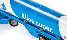 Afbeelding in Gallery-weergave laden, SIKU 1626 - Volvo Tanktruck met oplegger