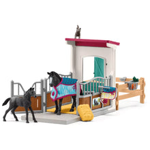 Afbeelding in Gallery-weergave laden, Schleich paardenbox met merrie en veulen - 42611