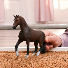 Afbeelding in Gallery-weergave laden, Schleich Horse Club - KWPN-ruin - 14919