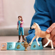 Afbeelding in Gallery-weergave laden, Schleich Horse Club - Prijsuitreiking na het toernooi - 81472