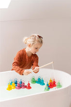 Afbeelding in Gallery-weergave laden, Scratch set Van 6 Kermiseendjes + 2 houten hengels - Koraalrif