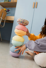 Afbeelding in Gallery-weergave laden, Little Botanic Label - Sensorische pittenzakjes 7 stuks - Pastel + super confetti