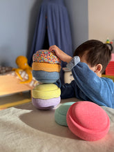 Afbeelding in Gallery-weergave laden, Little Botanic Label - Sensorische pittenzakjes 7 stuks - Pastel + super confetti