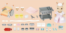 Afbeelding in Gallery-weergave laden, Sylvanian Families - Country Nurse set, streek verpleegster - 5094