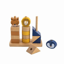 Afbeelding in Gallery-weergave laden, Trixie Blocks Stacker - houten stapeldieren steekpuzzel