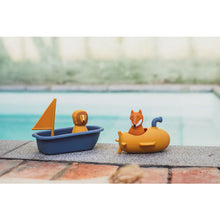 Afbeelding in Gallery-weergave laden, Trixie badspeeltje Sailboat Mr. Lion