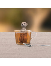Afbeelding in Gallery-weergave laden, Winkee Tea Infuser - Meerkat Stokstaartje