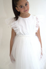 Afbeelding in Gallery-weergave laden, Yuko B. prachtige jurk Clara wit - maat 6-8 jaar/130 cm