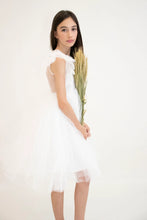 Afbeelding in Gallery-weergave laden, Yuko B. prachtige jurk Clara wit - maat 6-8 jaar/130 cm