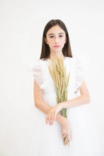 Afbeelding in Gallery-weergave laden, Yuko B. prachtige jurk Clara wit - maat 6-8 jaar/130 cm