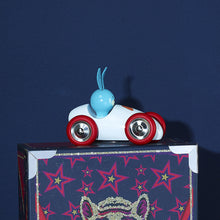 Afbeelding in Gallery-weergave laden, Vilac-in-car Raoul het konijn 2295B