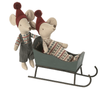 Afbeelding in Gallery-weergave laden, Maileg muizen slee voor kerstmis 11-1006-00