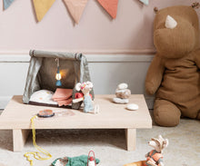 Afbeelding in Gallery-weergave laden, Maileg vintage lantaarn blauw 11-1111-01