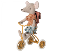 Afbeelding in Gallery-weergave laden, Maileg Abri à tricycle, driewieler voor muizen - oker 11-3104-02