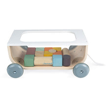 Afbeelding in Gallery-weergave laden, Janod Sweet Cocoon, houten trekkar Blokkenkar - J04407