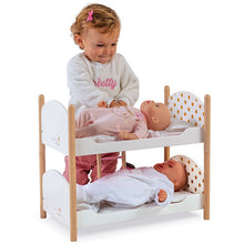 Afbeelding in Gallery-weergave laden, Adalind De Wachter 🩷 Janod Candy Chic houten poppen stapelbed - J05887
