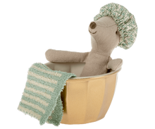 Afbeelding in Gallery-weergave laden, Maileg Wellness Mouse, grote zus muis 17-2206-00