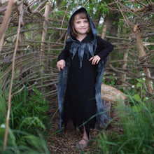 Afbeelding in Gallery-weergave laden, Great Pretenders verkleedset Grim Reaper Cloack mantel, maat 5-6 jaar