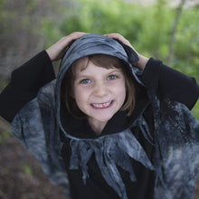 Afbeelding in Gallery-weergave laden, Great Pretenders verkleedset Grim Reaper Cloack mantel, maat 5-6 jaar