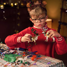 Afbeelding in Gallery-weergave laden, Schleich Christmas Limited Edition - Kerstrendier 2022 - 72189