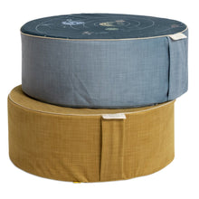 Afbeelding in Gallery-weergave laden, ByAlex Poef Ride to the stars / Space - vloerkussen diameter 40 cm / 15 cm hoog