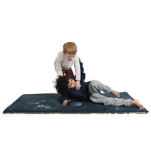 Afbeelding in Gallery-weergave laden, ByAlex Playmats Ride to the stars - speelmat 140 x 80 cm