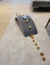 Afbeelding in Gallery-weergave laden, BabyDan houten balansbord

