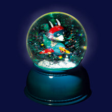 Afbeelding in Gallery-weergave laden, Djeco Nachtlamp en sneeuwbol vliegtuig - DD03407