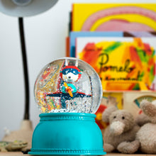 Afbeelding in Gallery-weergave laden, Djeco Nachtlamp en sneeuwbol vliegtuig - DD03407