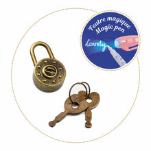 Afbeelding in Gallery-weergave laden, Djeco dagboek met magische geheimschriftpen Owen - DD03614