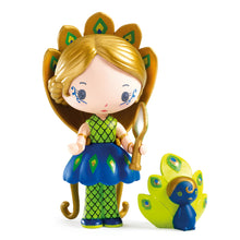 Afbeelding in Gallery-weergave laden, Djeco Tinyly figuur / poppetje 7,5 cm Paloma & Bôgo pauw - DJ06946