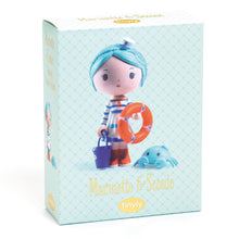 Afbeelding in Gallery-weergave laden, Djeco Tinyly figuur / poppetje 7,5 cm Marinette & Scouic - DJ06948