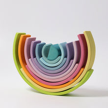 Afbeelding in Gallery-weergave laden, Grimm's grote houten regenboog pastel - 10673