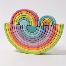 Afbeelding in Gallery-weergave laden, Grimm's grote houten regenboog pastel - 10673