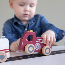 Afbeelding in Gallery-weergave laden, Little Dutch set van 3 hulpverleningsauto's, hulpvoertuigen - LD4388