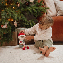 Afbeelding in Gallery-weergave laden, Little Dutch knuffelpop Jim Kerstmis 35 cm - LD4539