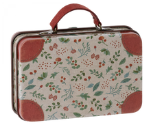 Afbeelding in Gallery-weergave laden, Maileg metalen koffertje Holly 19-2604-00