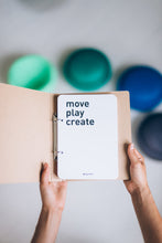 Afbeelding in Gallery-weergave laden, Stapelstein spellenboek PLAY - NL